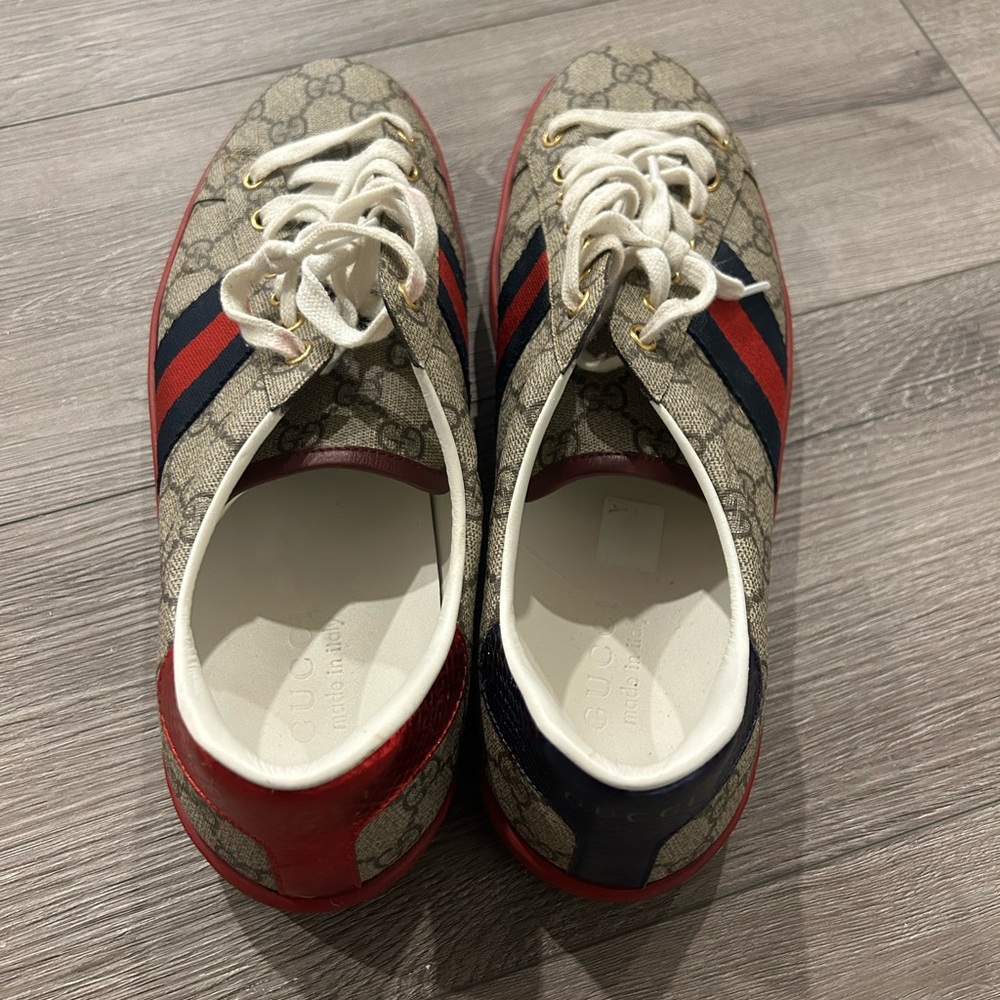 AUTHENTIC MENS GUCCI SNEAKERS